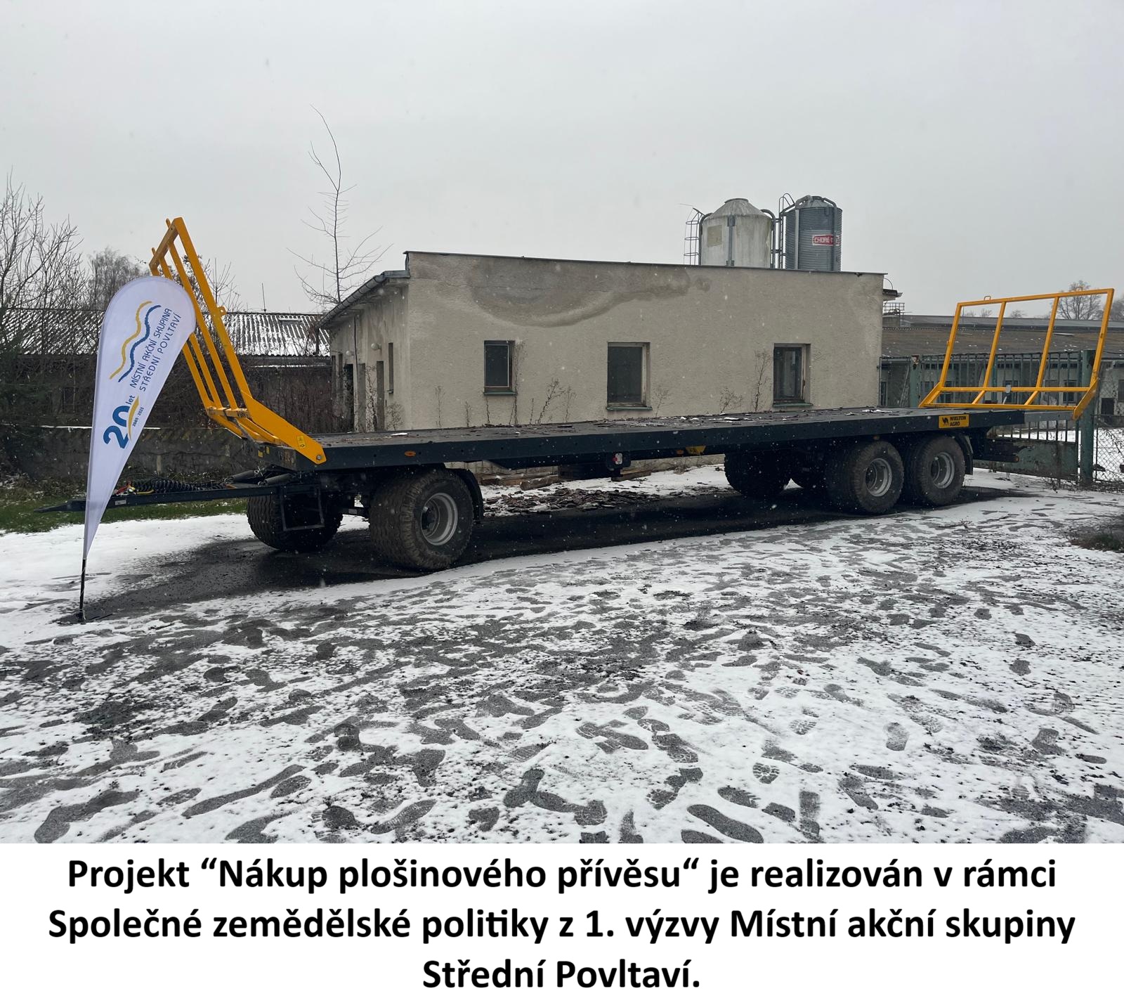 Nákup plošinového přívěsu
